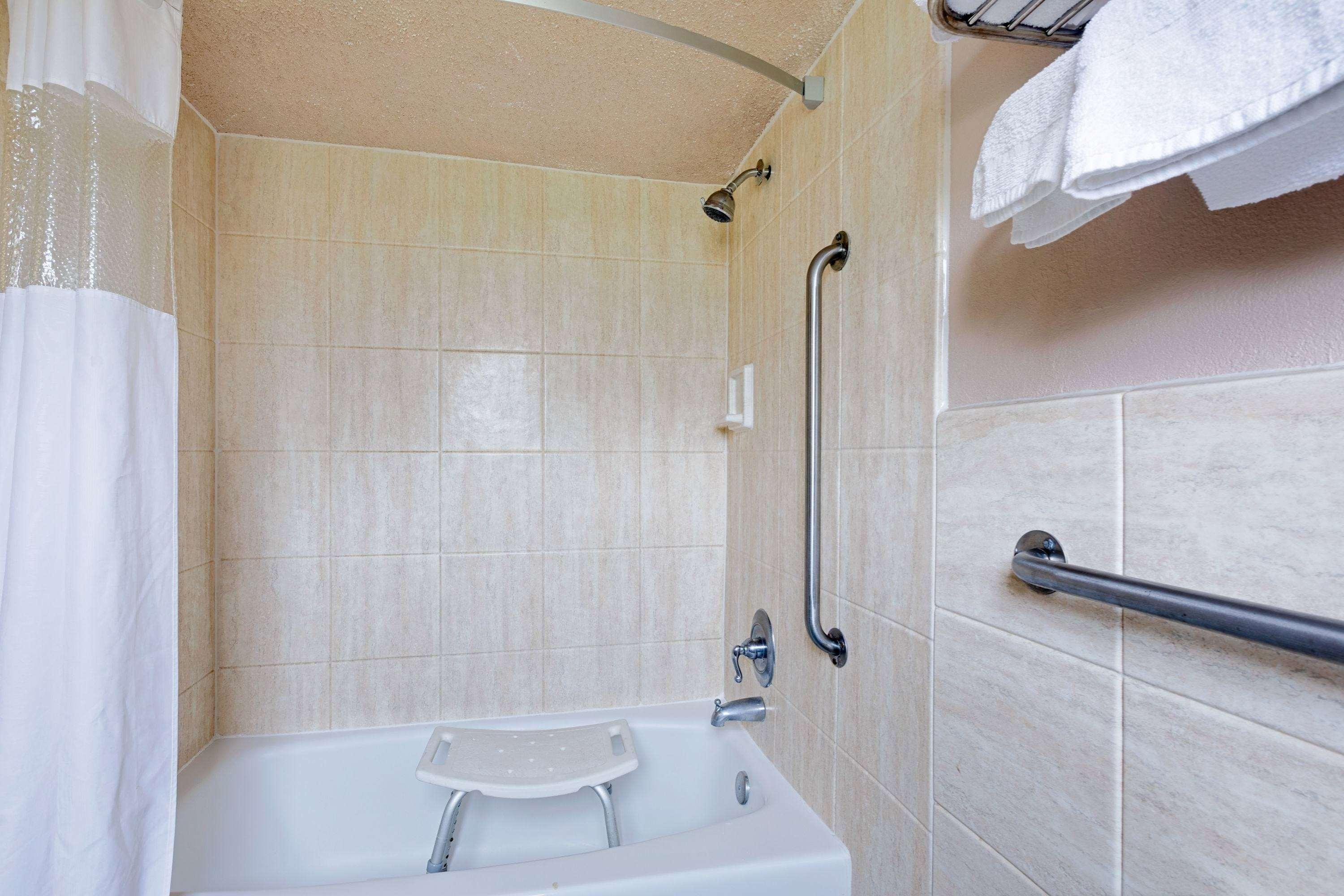 Travelodge By Wyndham Ozona Esterno foto